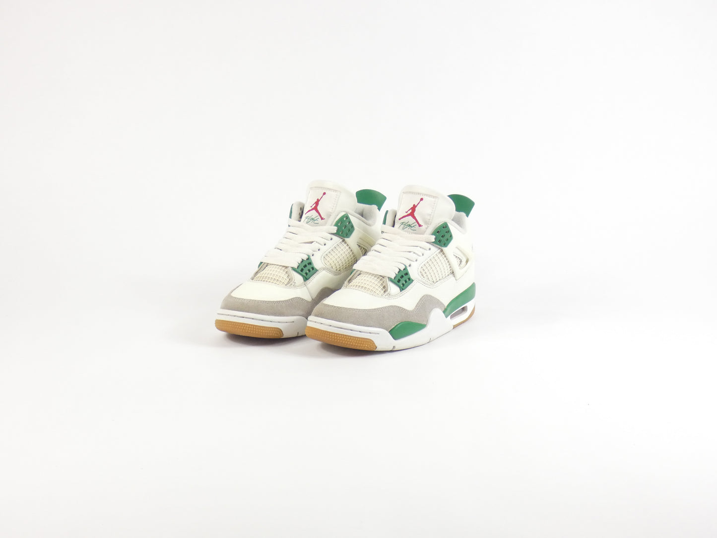 Air Jordan 4 SB Pine Green