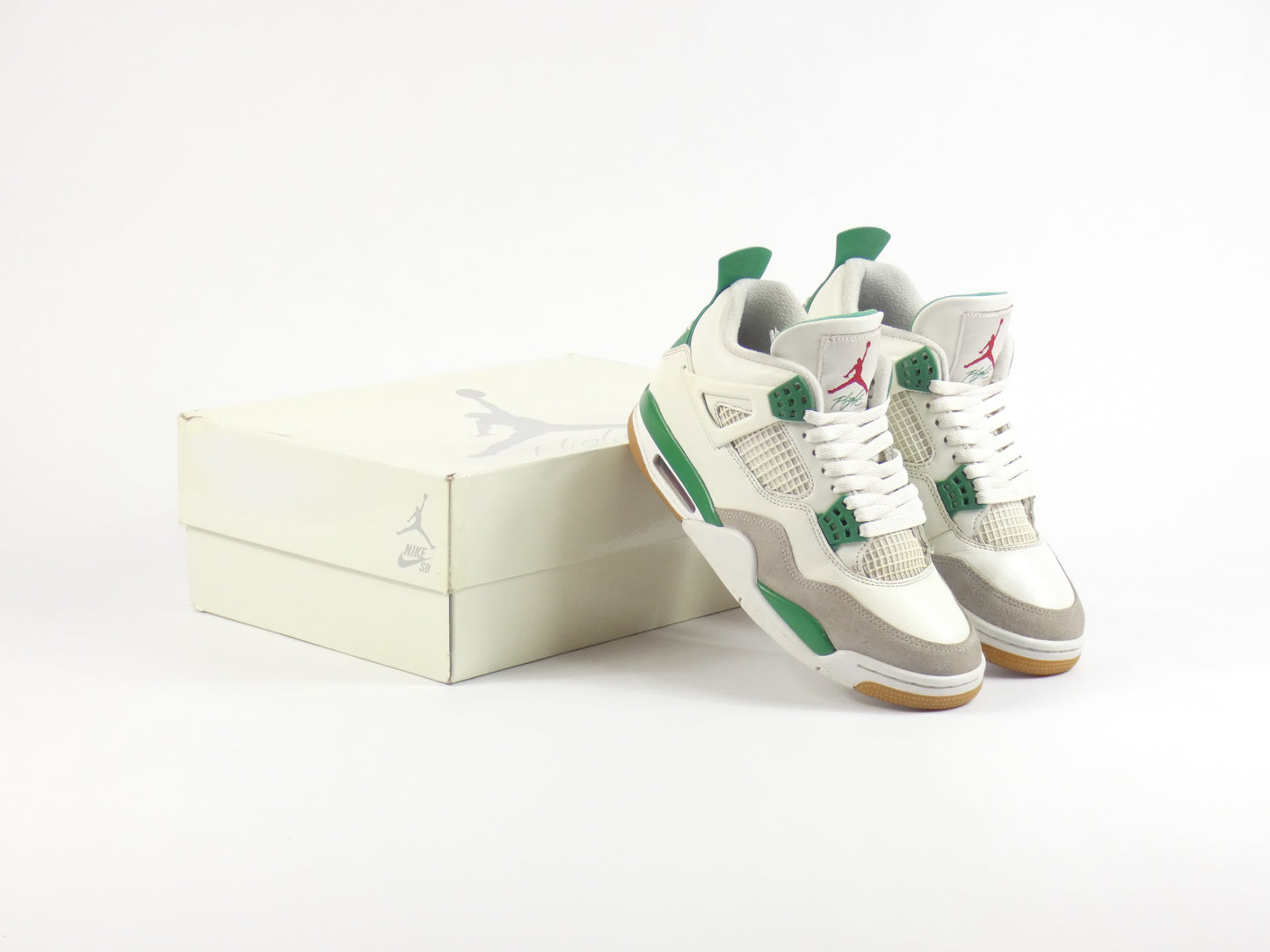 Air Jordan 4 SB Pine Green