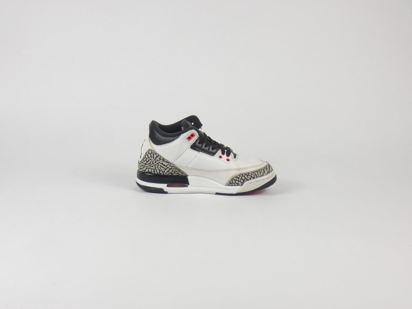 Air Jordan 3 Retro Infrared