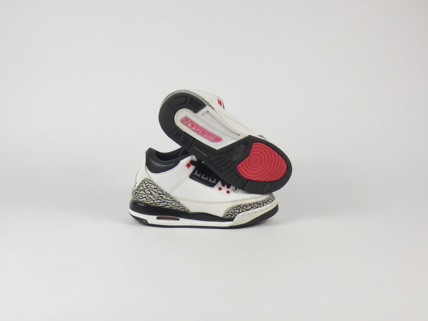 Air Jordan 3 Retro Infrared