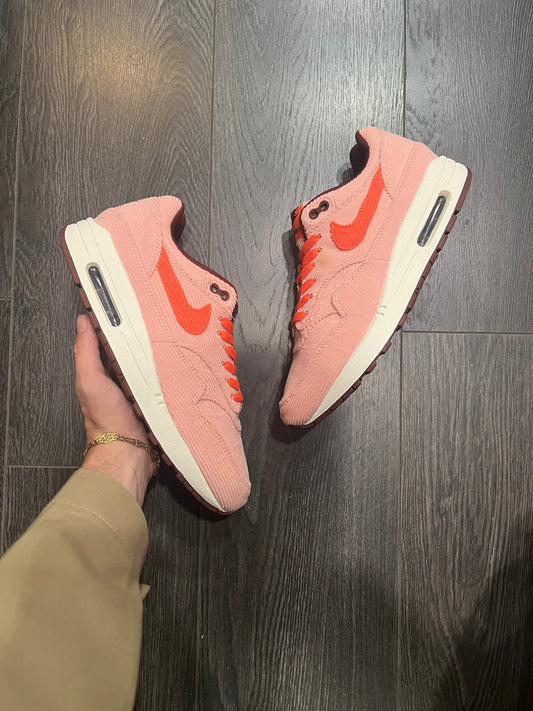 Nike Air Max 1 Corduroy Pink