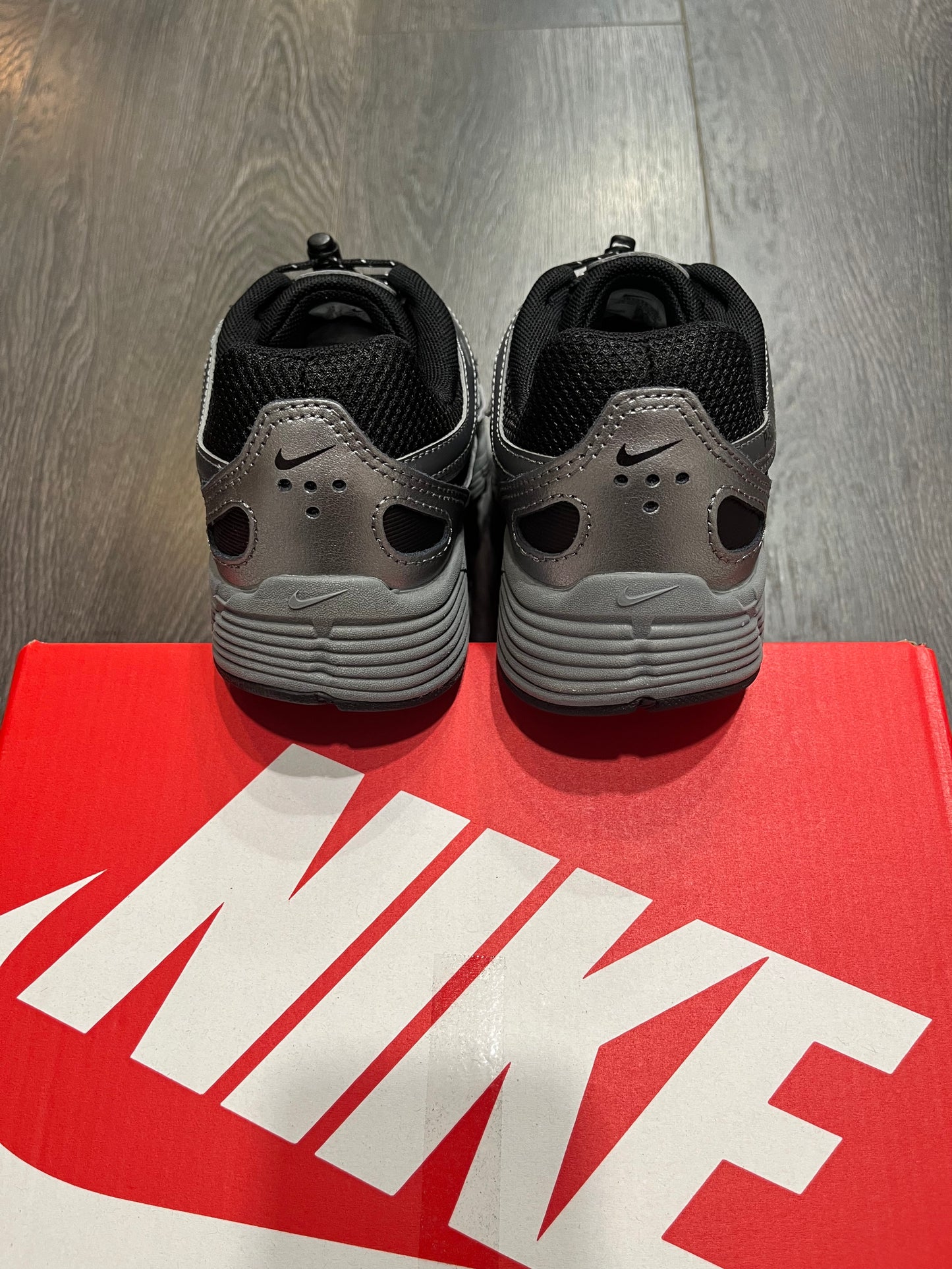 Nike P-6000 Metallic Black Silver