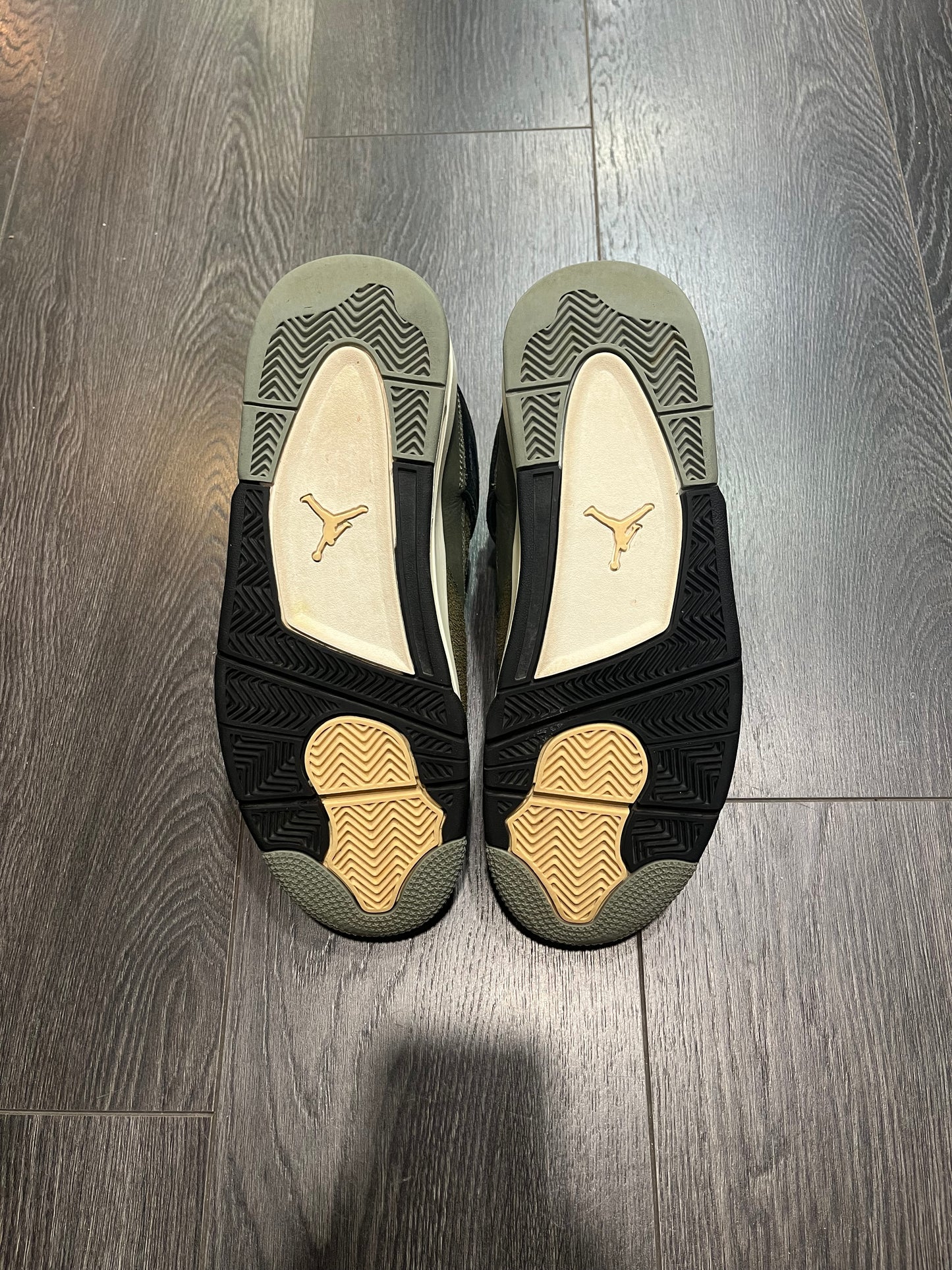Air Jordan 4 craft Olive