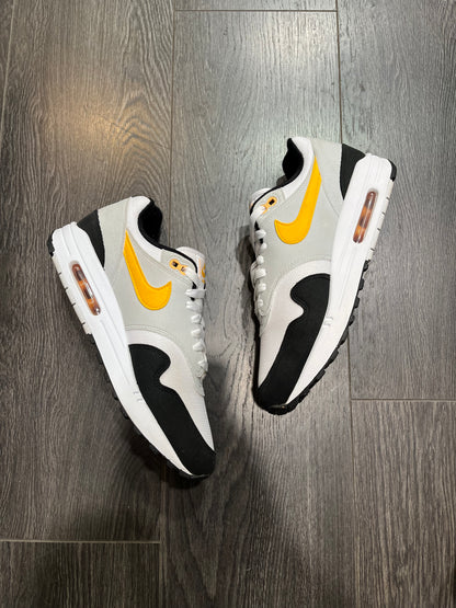 Nike Air Max 1 White University Gold