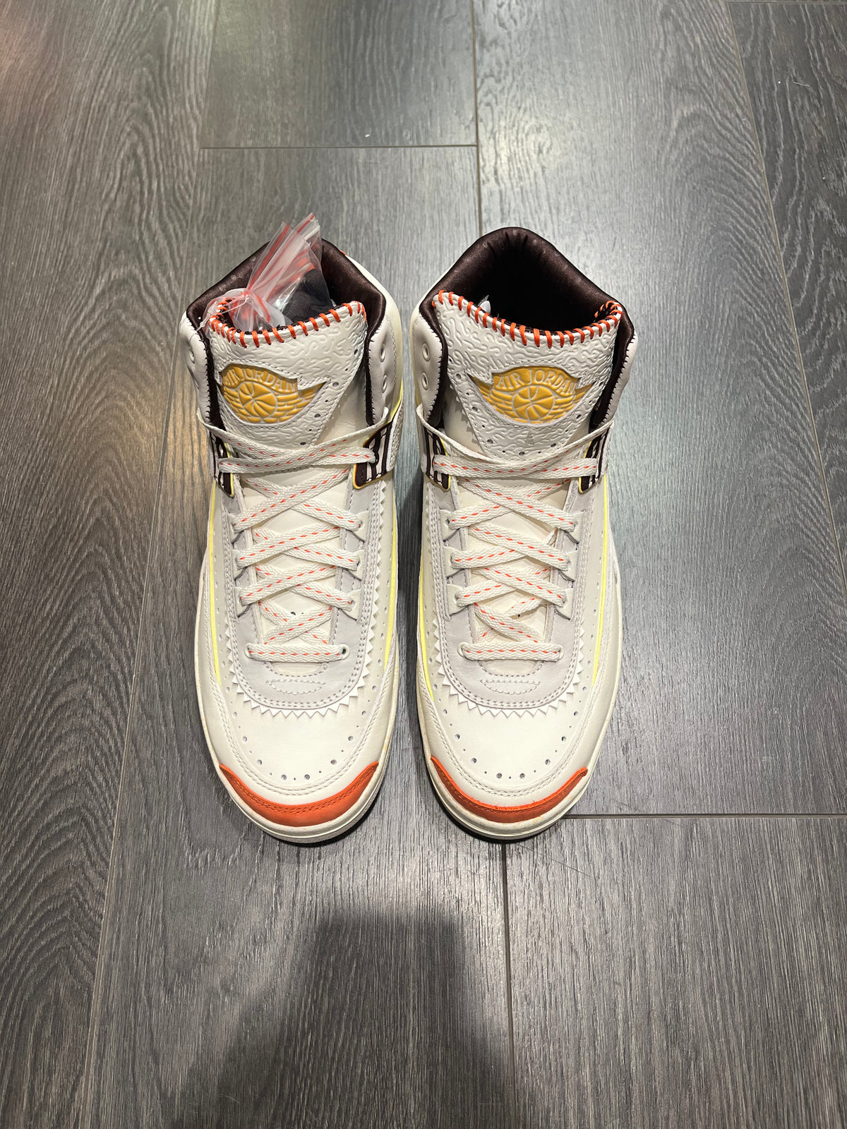 Air Jordan 2 Maison Chateau Rouge