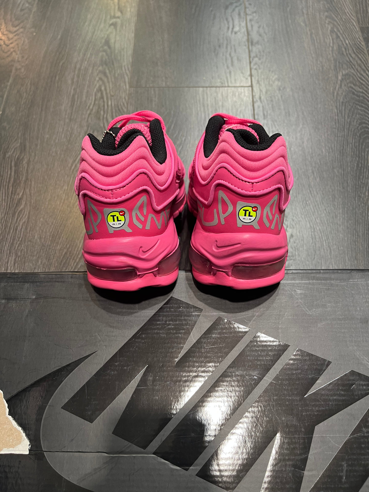 Nike Air Max 98 TL Supreme Rose