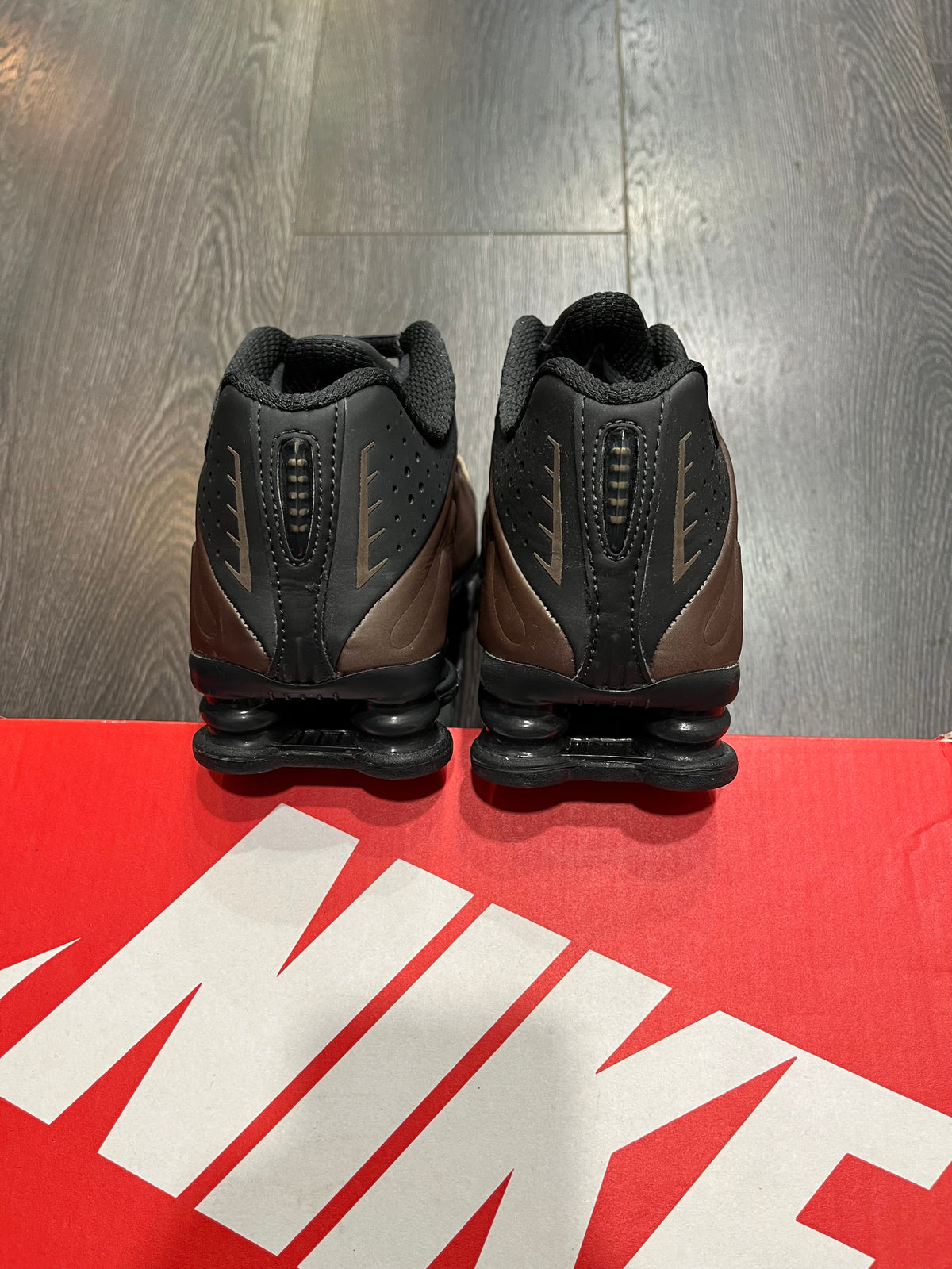 Nike Shox R4 Ironstone