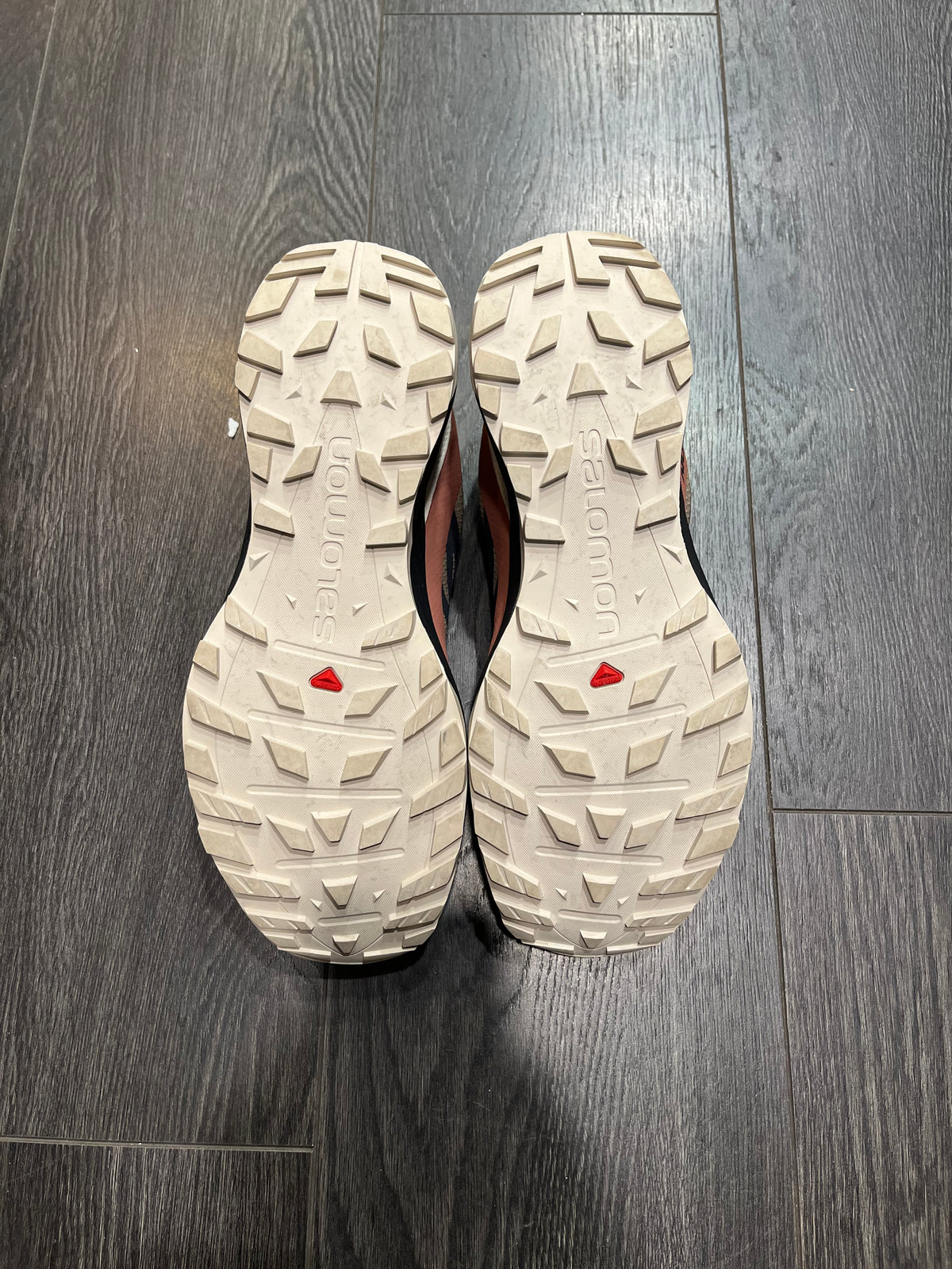 Salomon Saliba Beige Terra