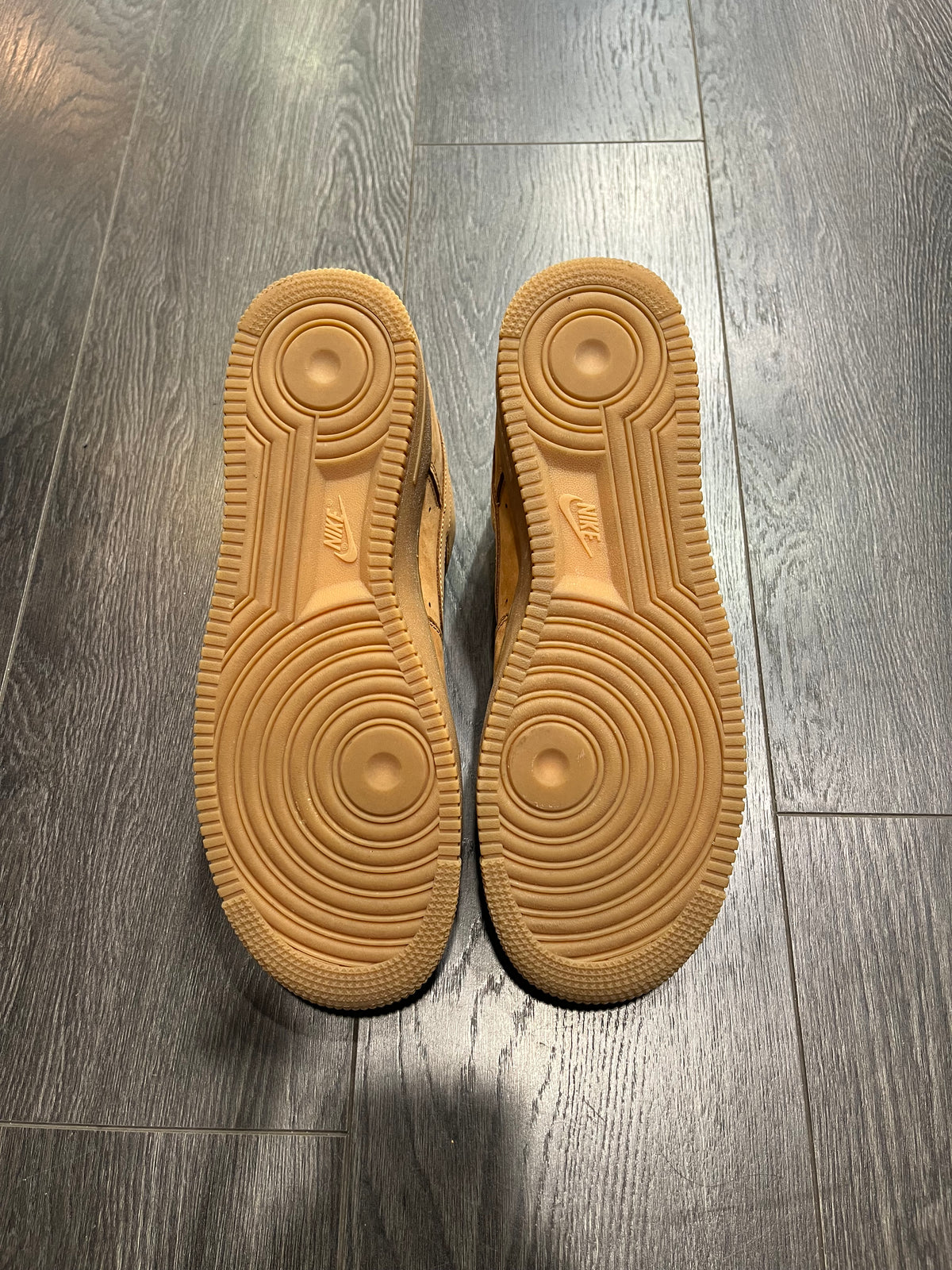 Nike Air Force 1 Supreme Gum Light Brown