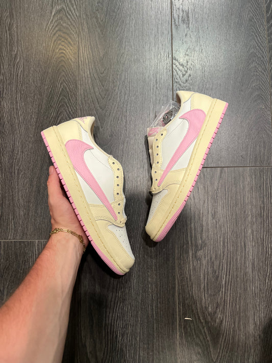 Air Jordan 1 Travis Scott Shy Pink