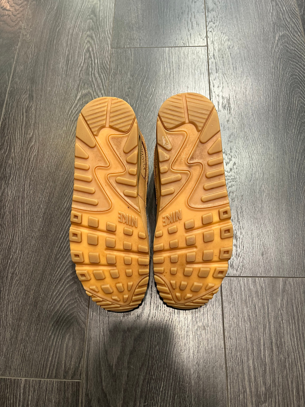 Nike Air Max 90 Wheat Gum