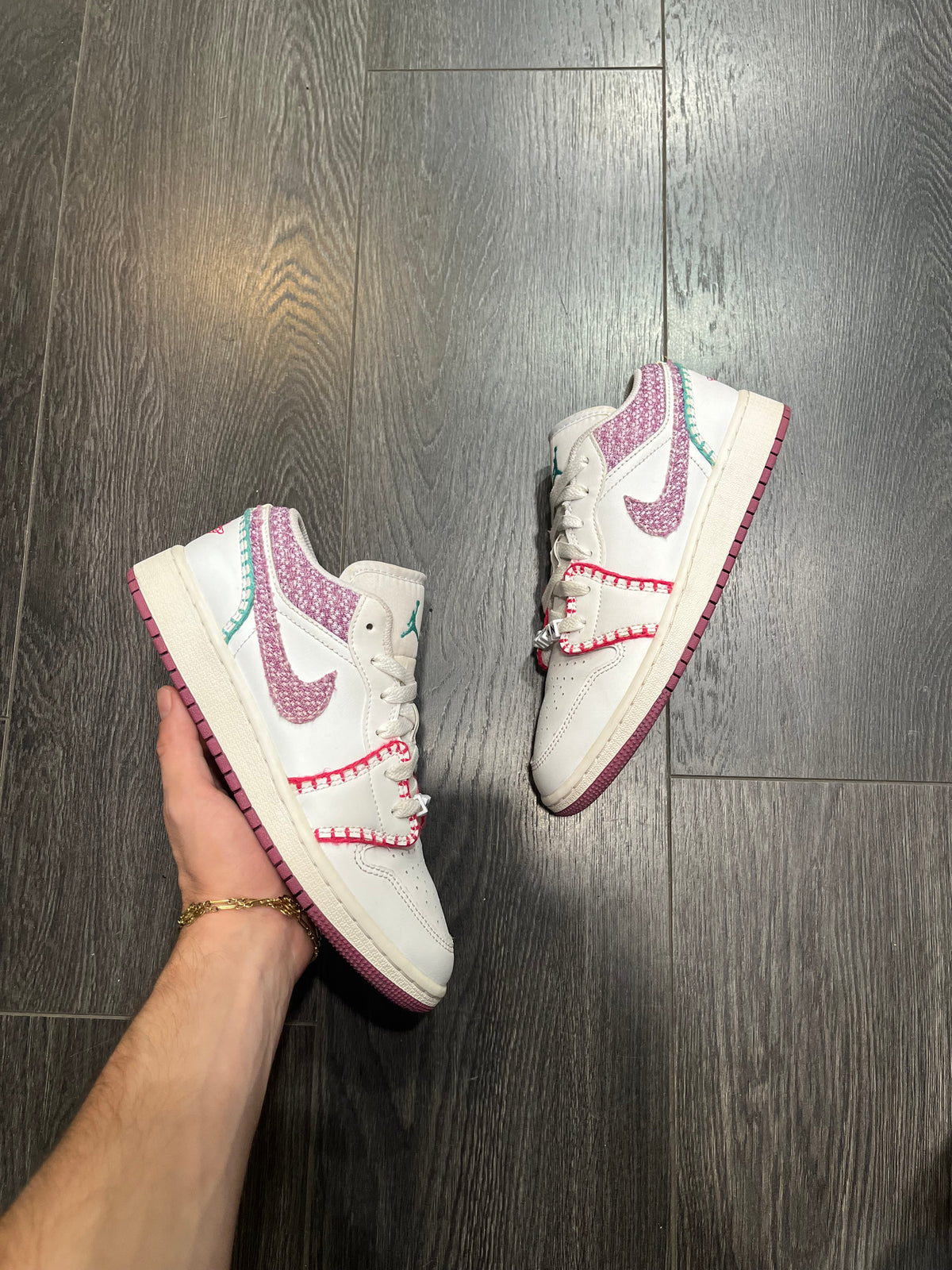 Air Jordan 1 Low Light Bordeaux