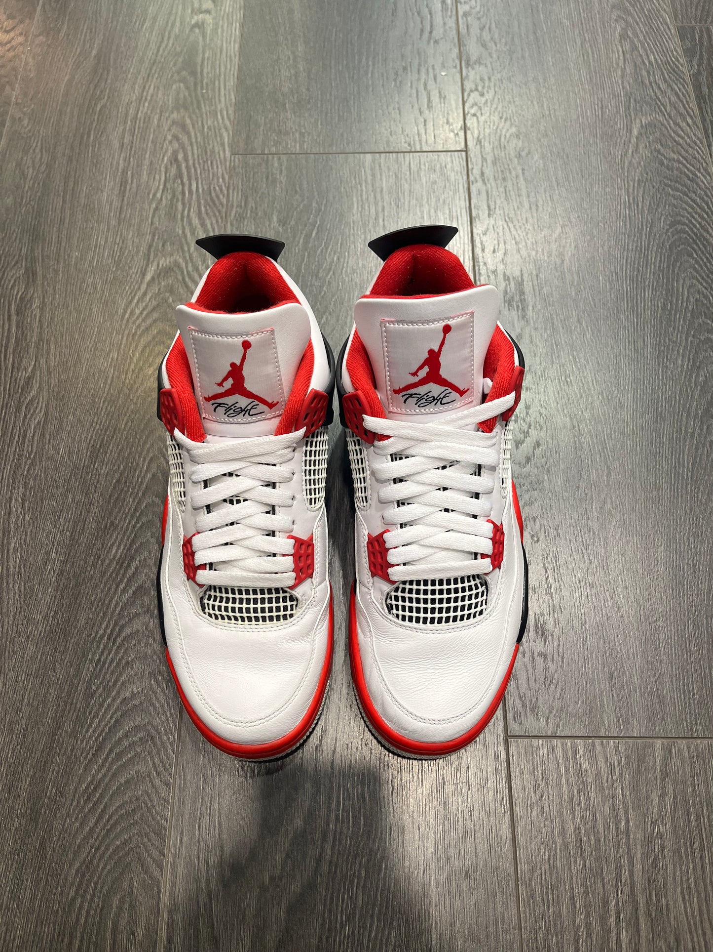 Air Jordan 4 Fire Red