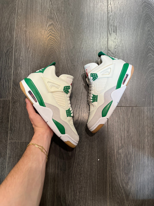 Air Jordan 4 SB Pine Green