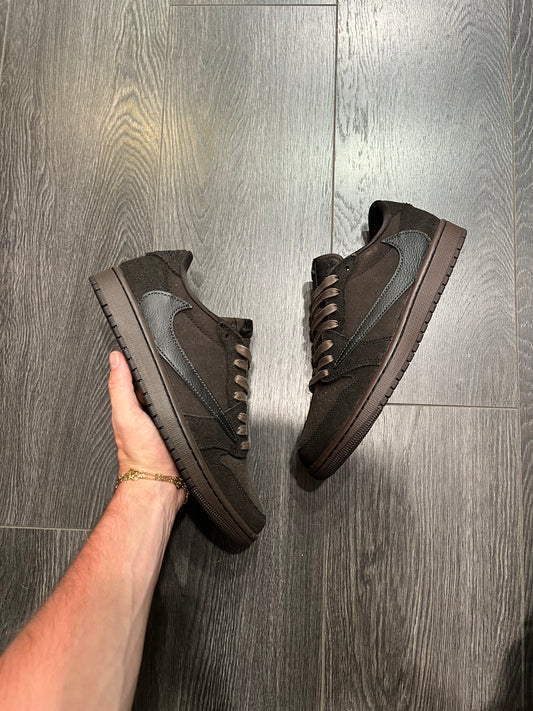 Air Jordan 1 Travis Scott Velvet Brown