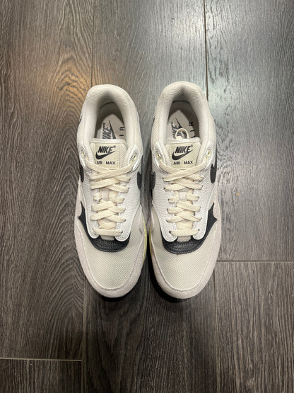 Nike Air Max 1 Light Bone Iron Grey