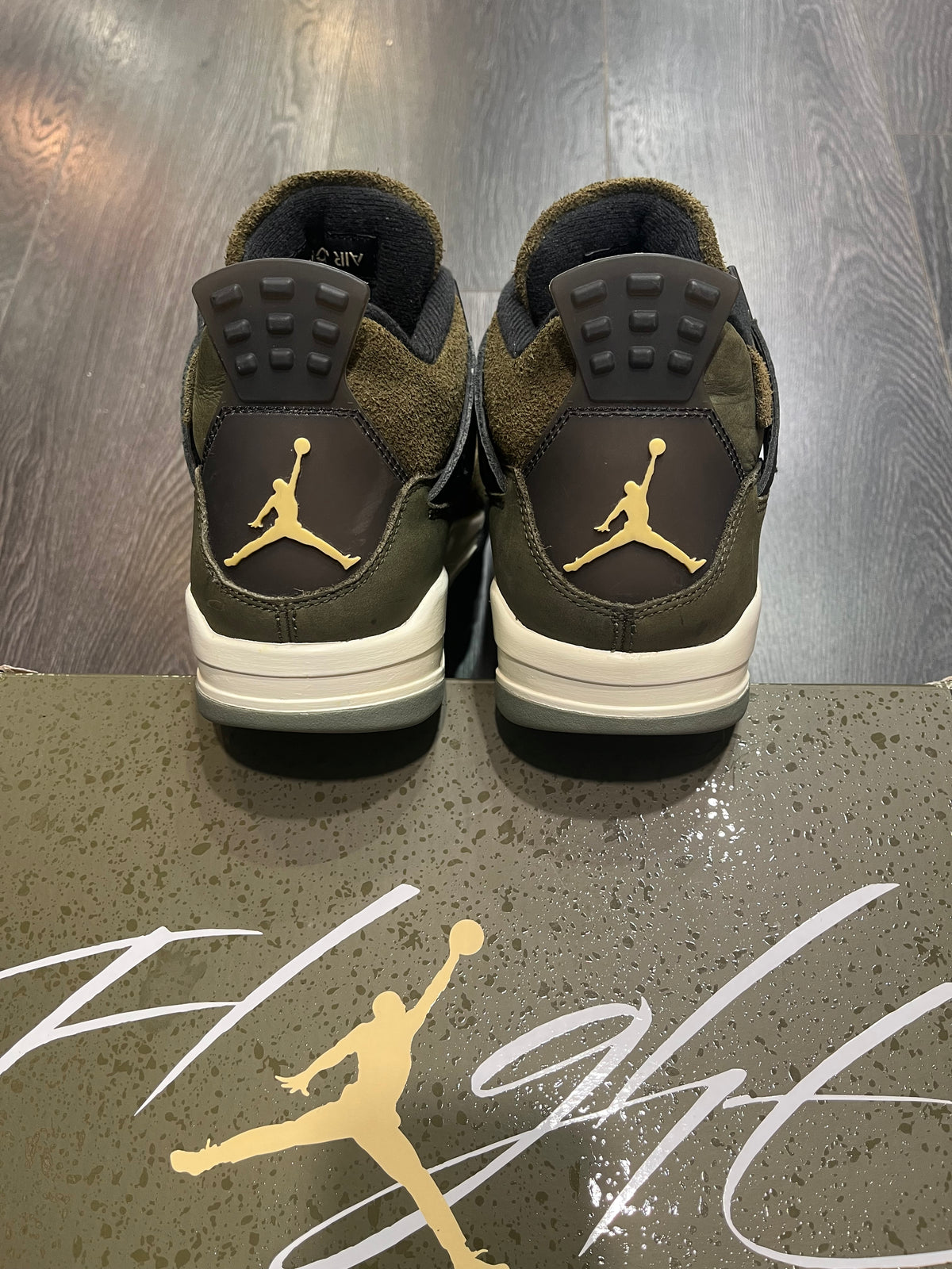 Air Jordan 4 craft Olive