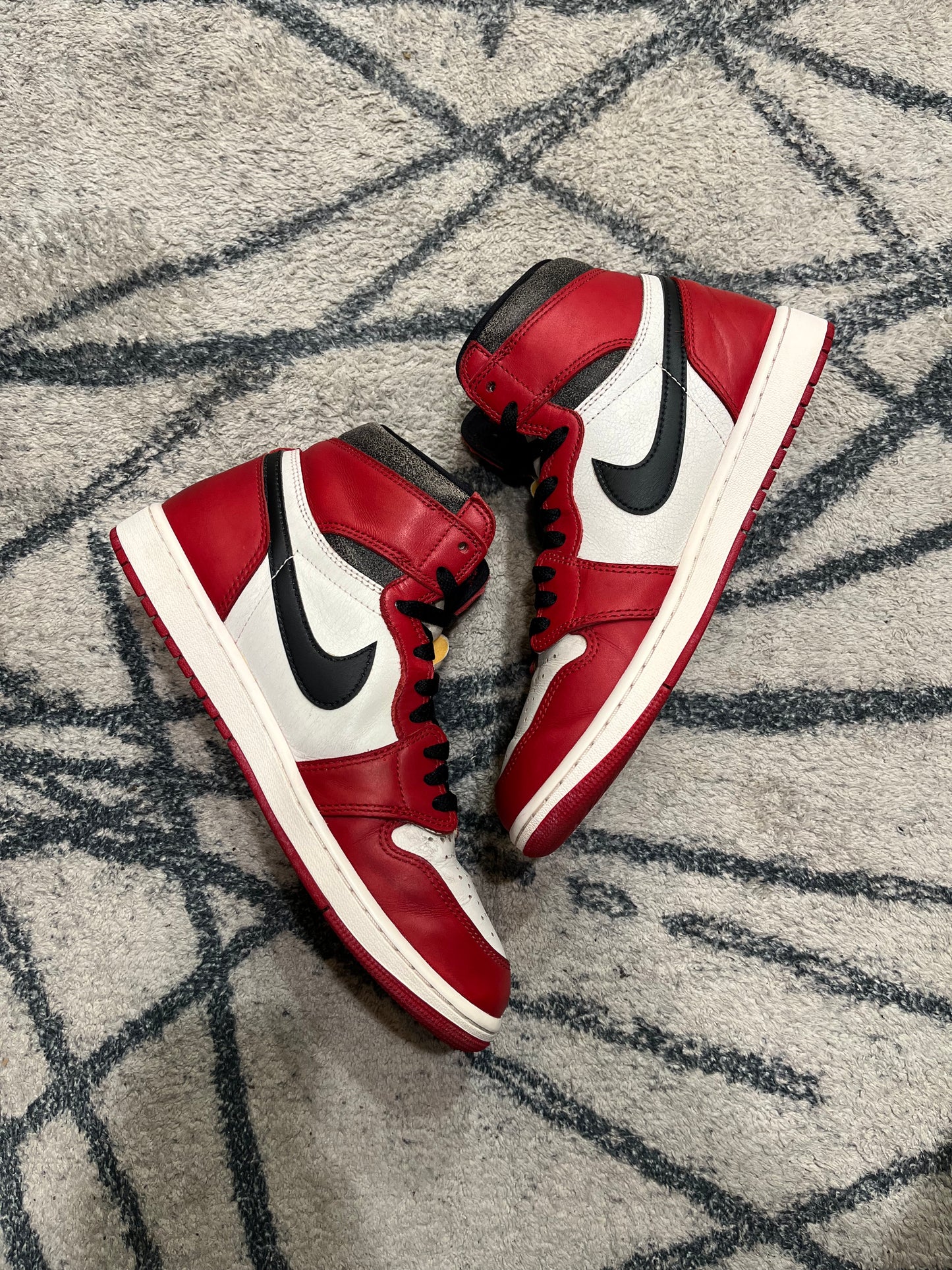 Air Jordan 1 Lost and Found