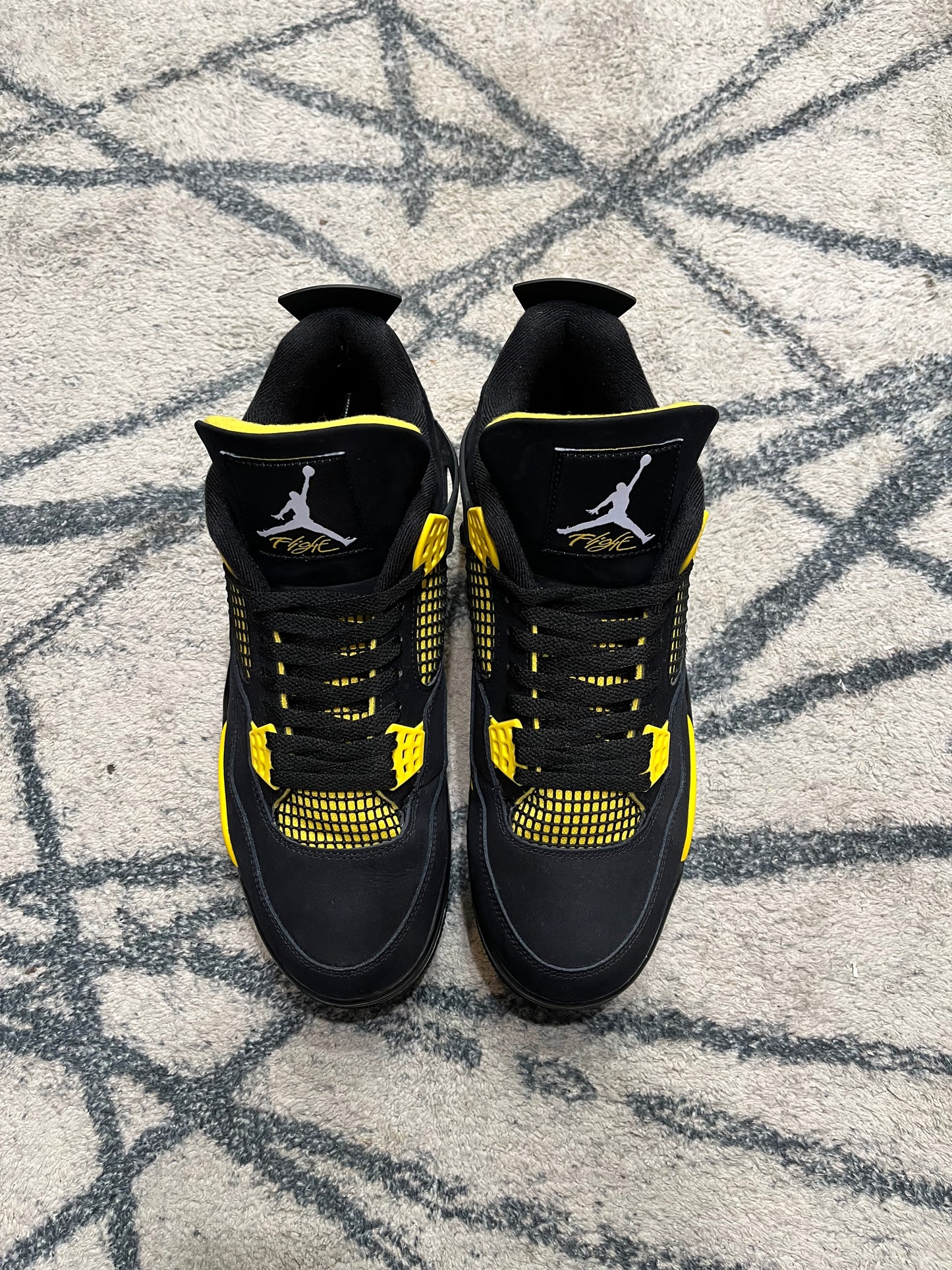 Air Jordan 4 Yellow Thunder