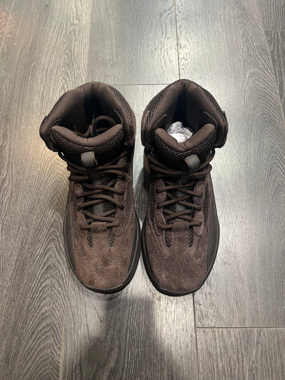 Yeezy Boots oil
