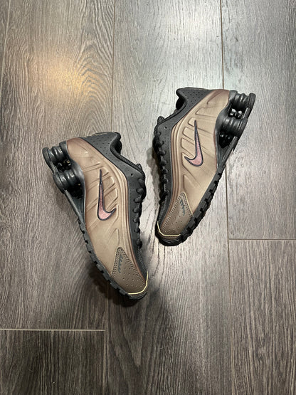 Nike Shox R4 Ironstone