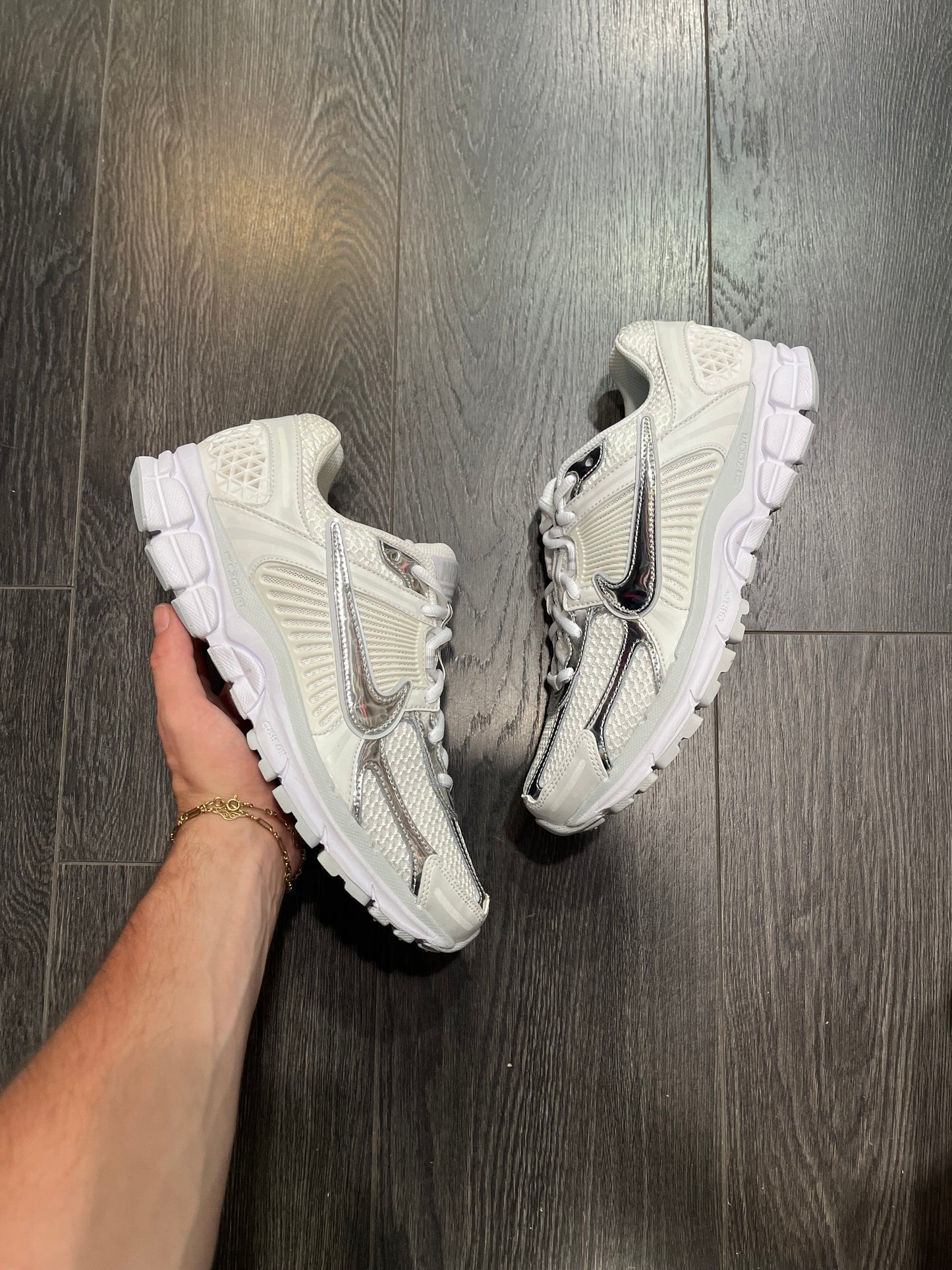 Nike Vomero 5 White Metallic Silver