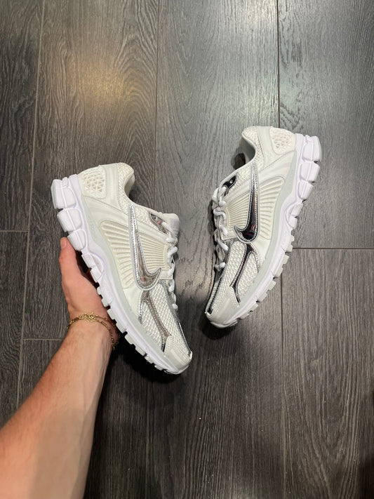 Nike Vomero 5 White Metallic Silver