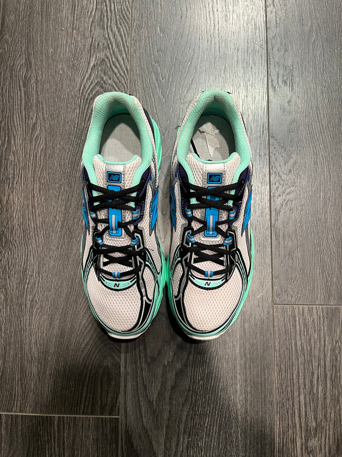 New Balance 740 Pastel Green