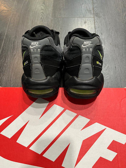 Nike Air Max 95 Néon Logo