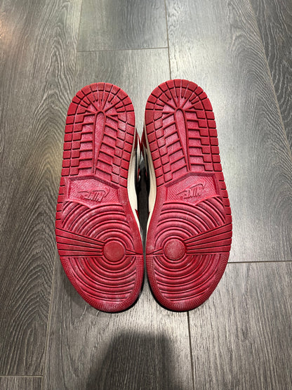 Air Jordan 1 Lost & Found