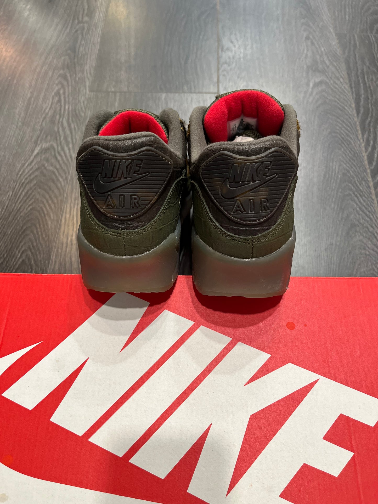 Nike Air Max 90 Gator Green