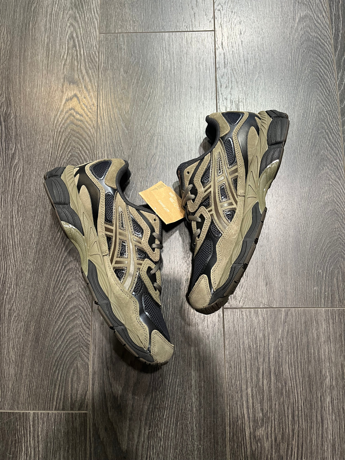 Asics Gel NYC Black Kaki
