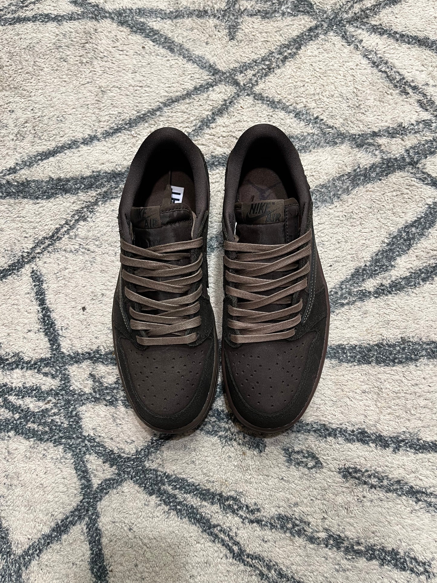 Air Jordan 1 Travis Scott Velvet Brown
