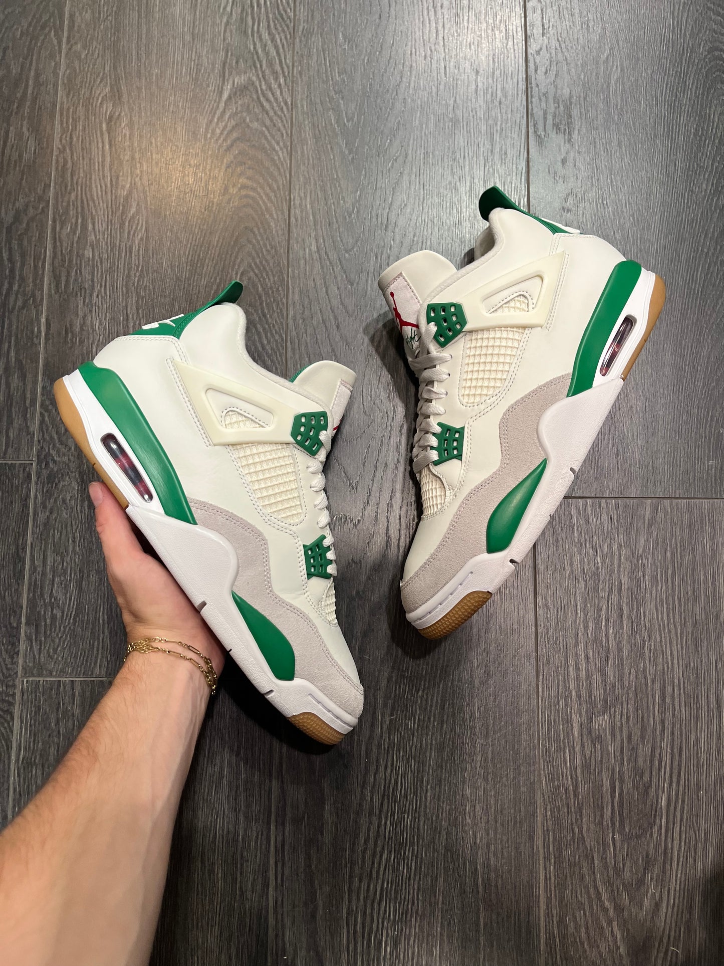 Air Jordan 4 SB Pine Green