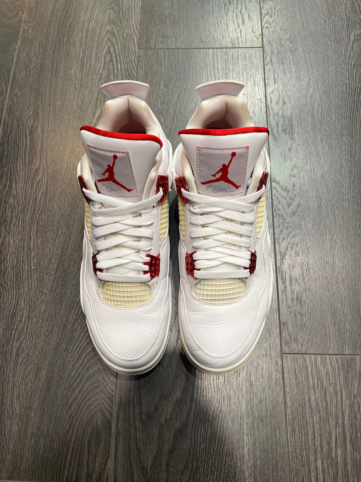 Air Jordan 4 Metallic Red