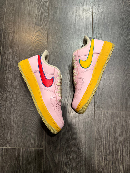 Nike Air Force 1 Feel Free Pink