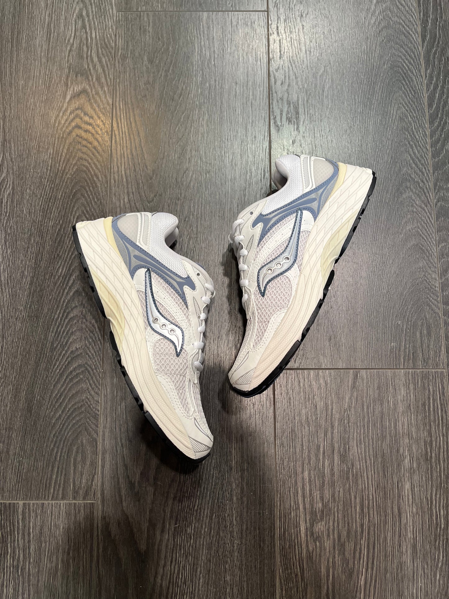 Saucony Omni 9 Ivory Blue