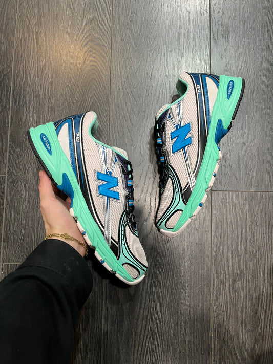 New Balance 740 Pastel Green