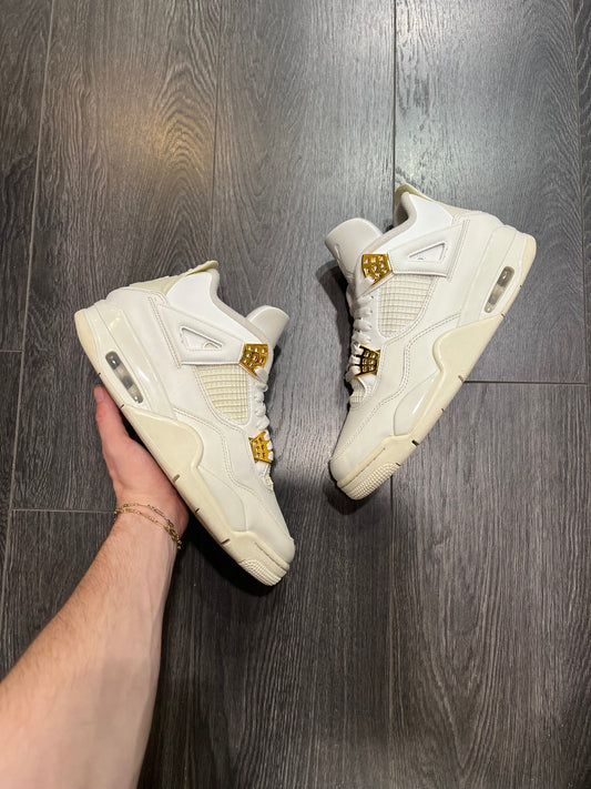 Air Jordan 4 Metallic Gold