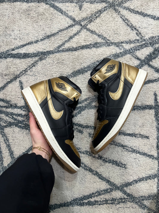 Air Jordan 1 High Black Gold