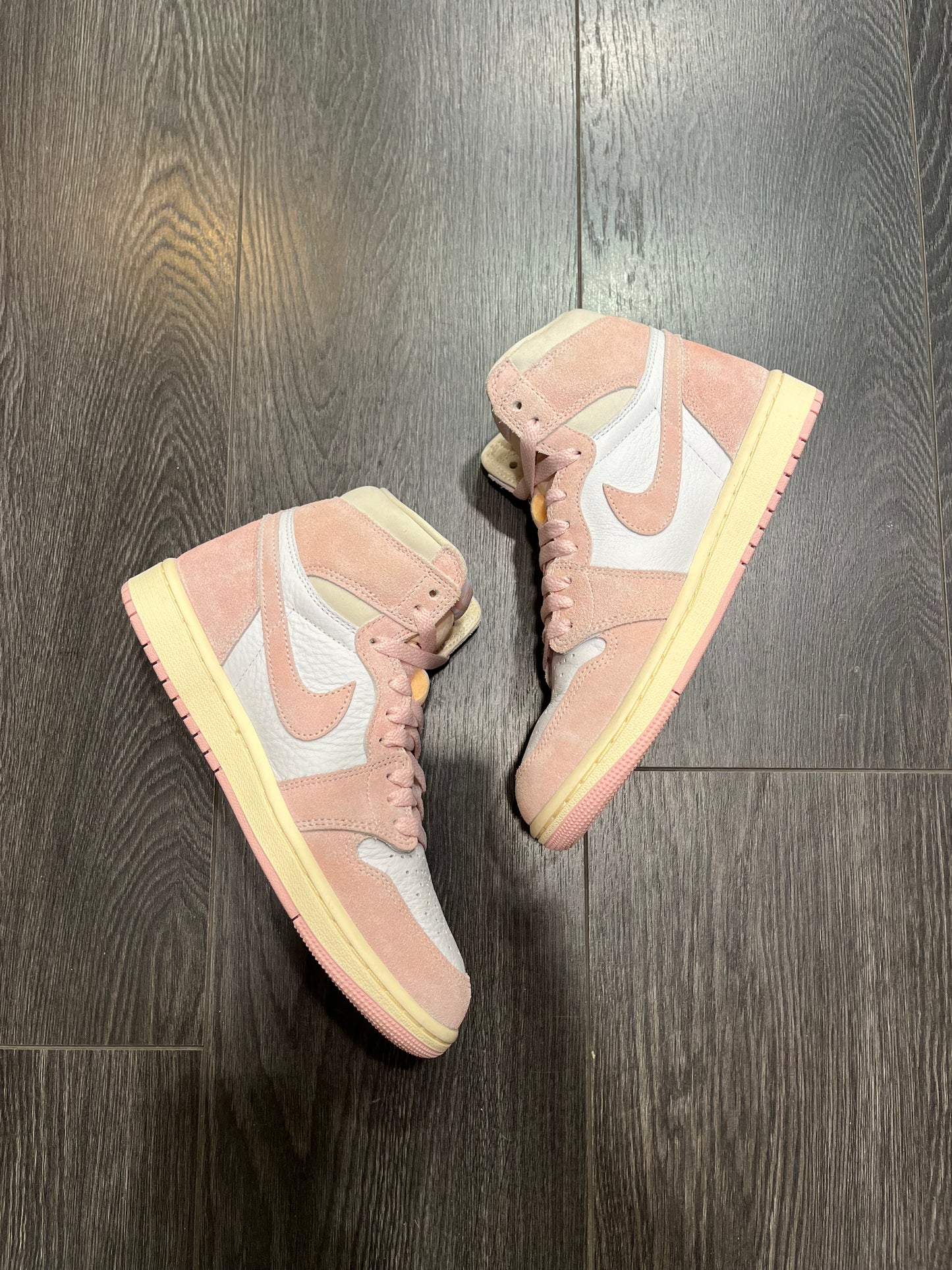 Air Jordan 1 High Washed Pink