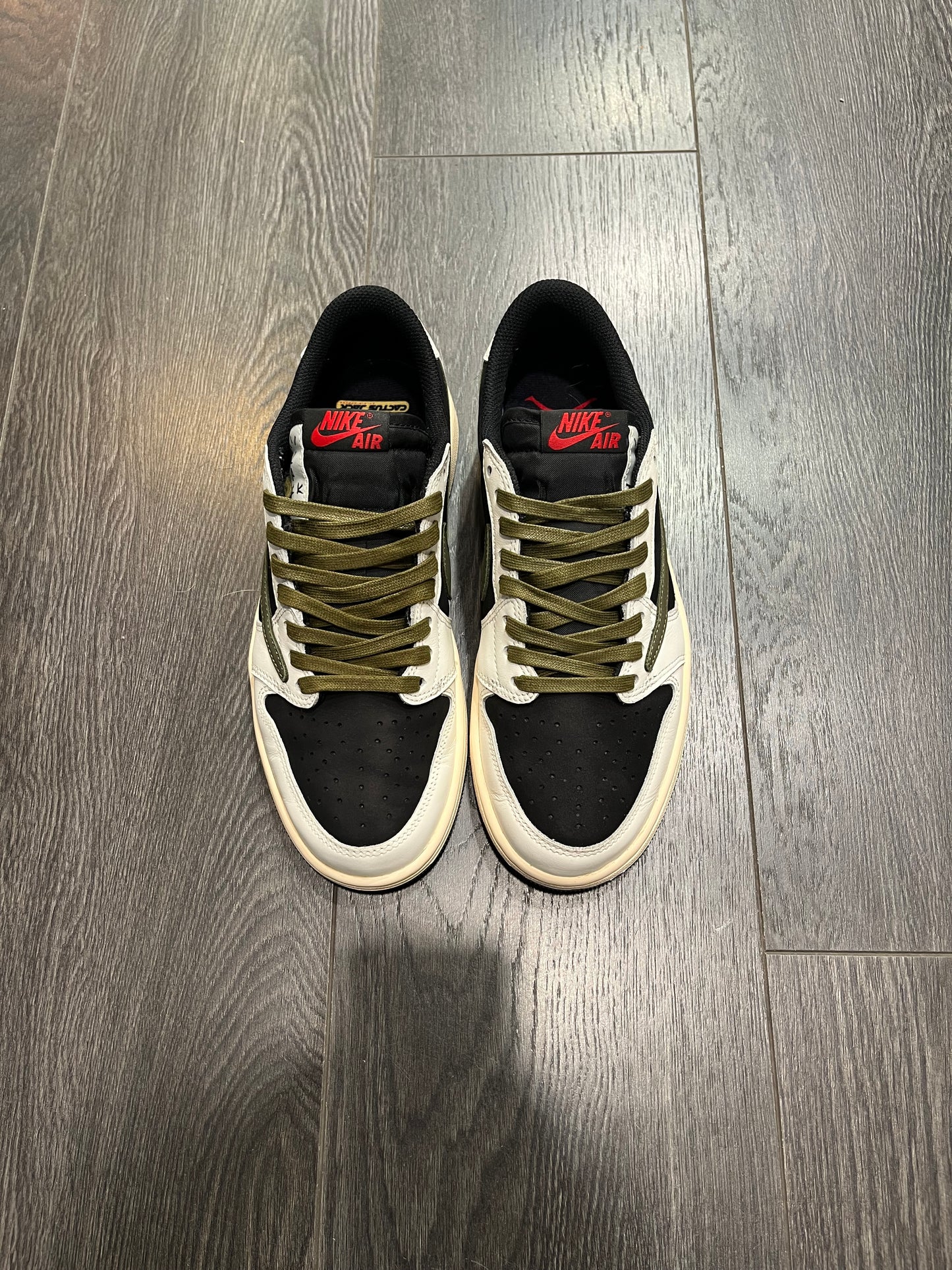 Air Jordan 1 Low Travis Scott Reverse Olive
