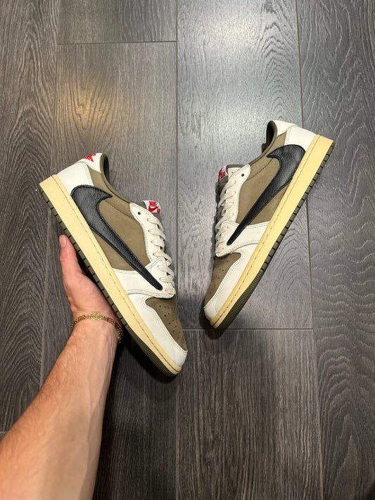 Air Jordan 1 Low Travis Medium Olive