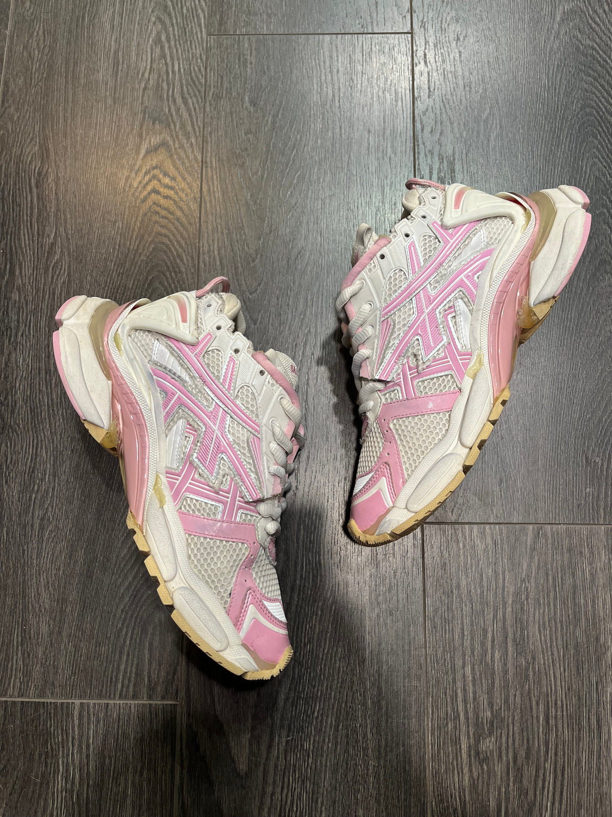 Balenciaga Runner Pink