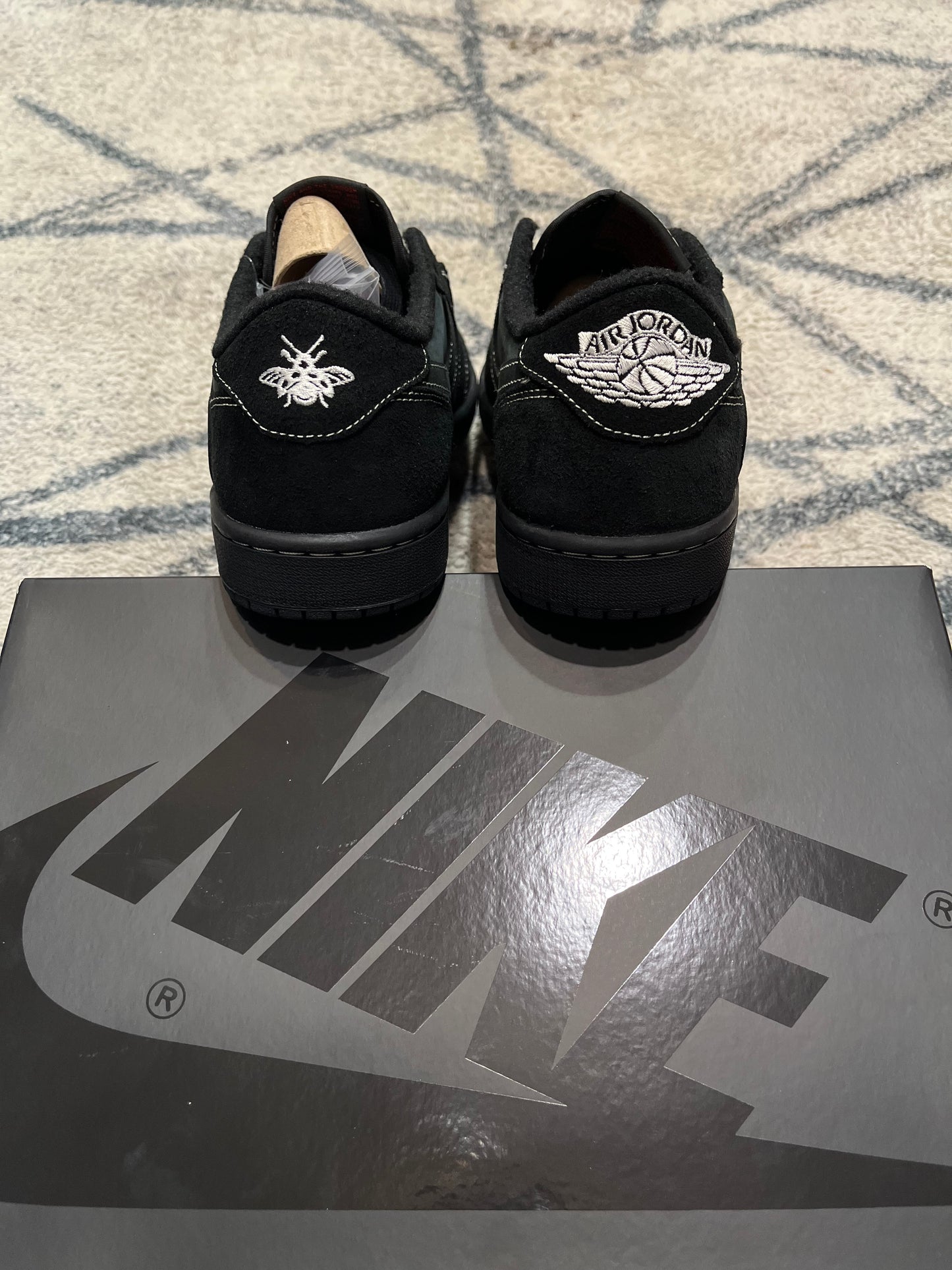 Air Jordan 1 Travis Scott Phantom