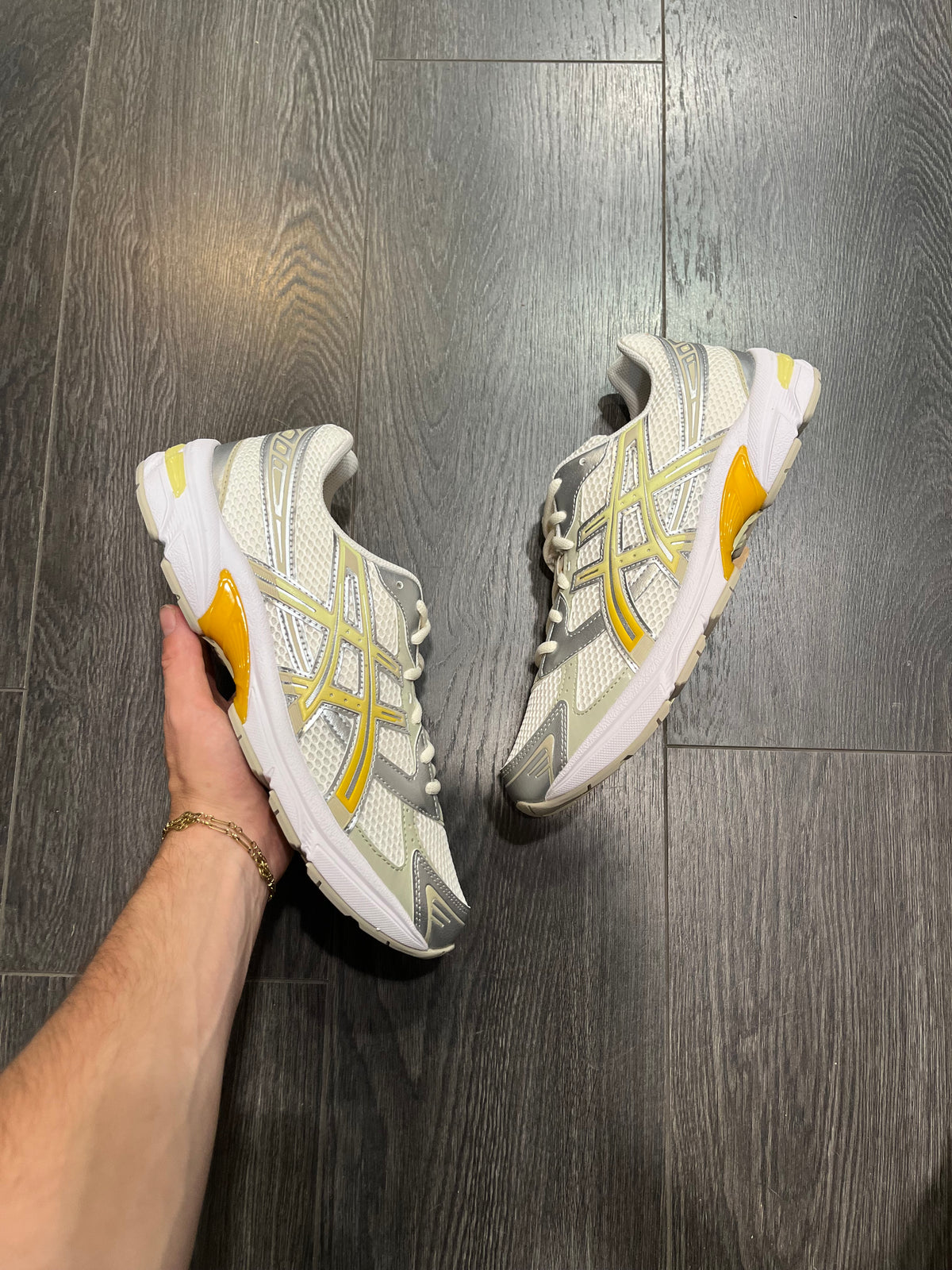 Asics Gel 11 30 Gradient Yellow