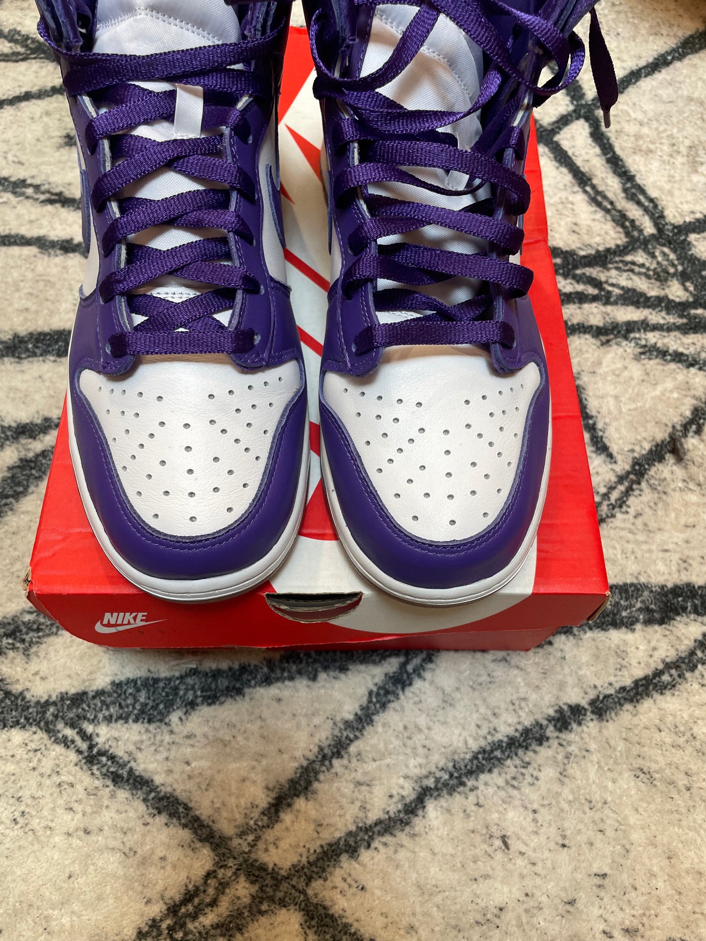 Nike Dunk High Varsity Purple