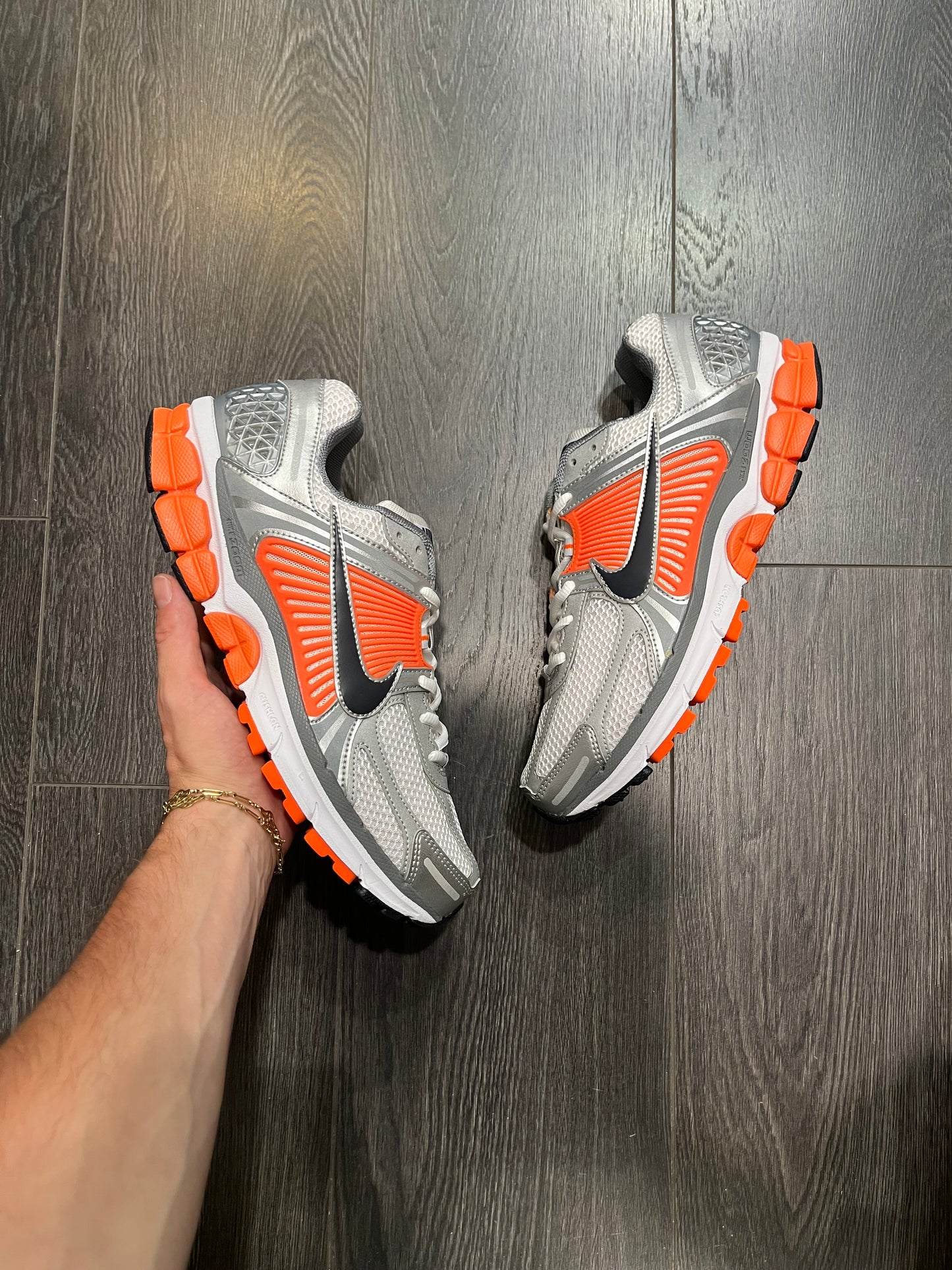 Nike Vomero 5 Fluffy Dark Obsidian Orange