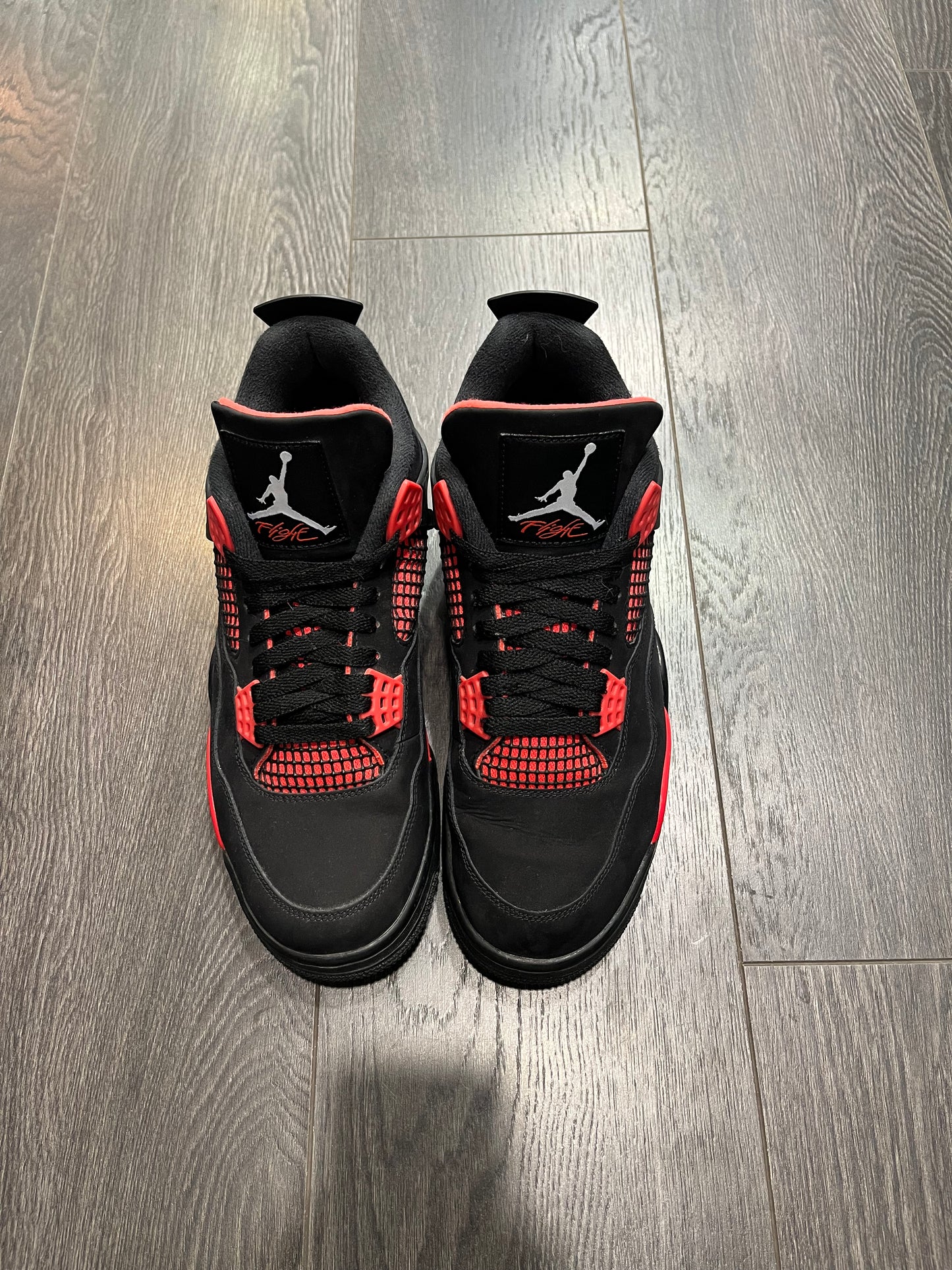 Air Jordan 4 Red Thunder