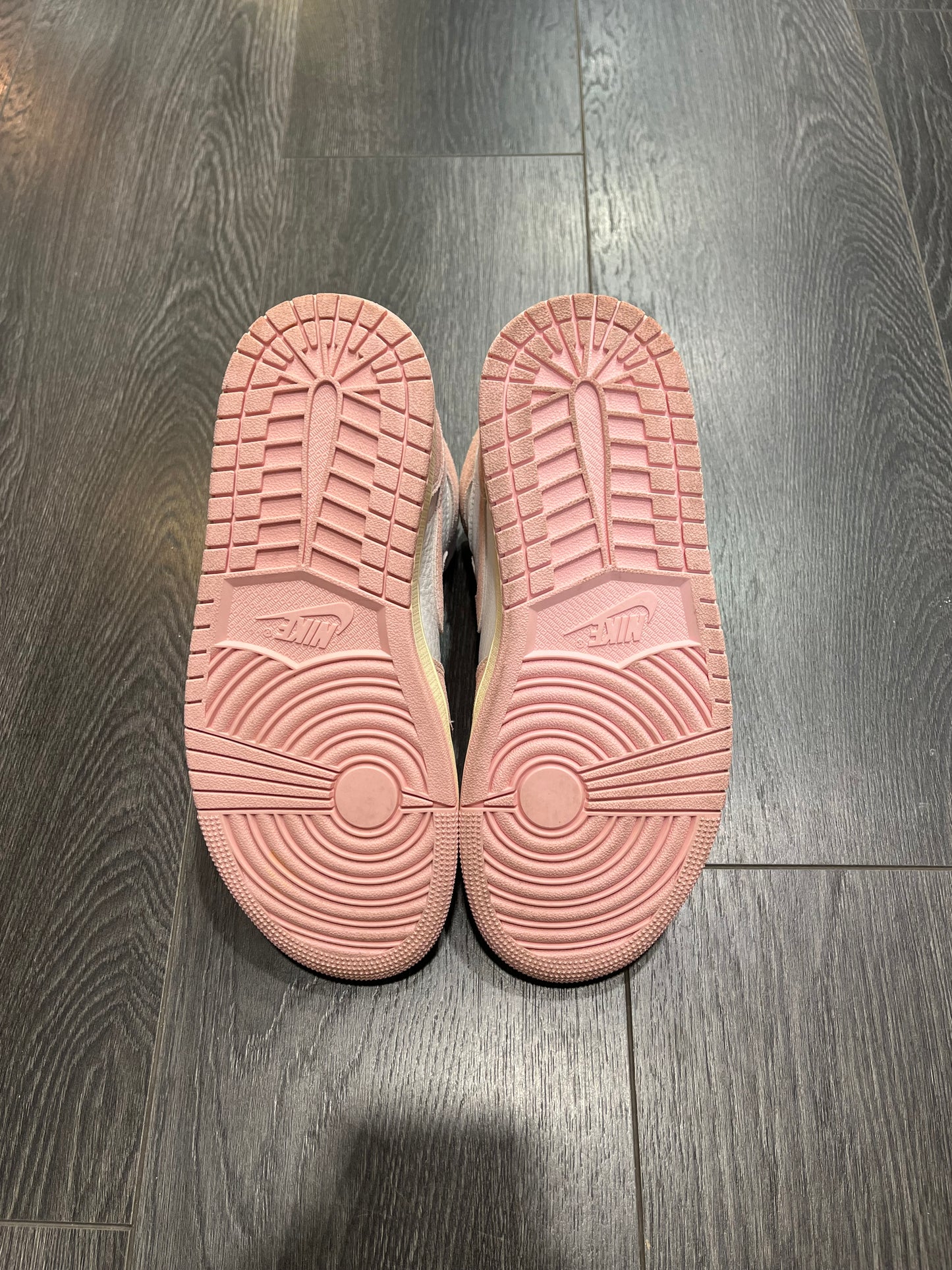 Air Jordan 1 High Washed Pink